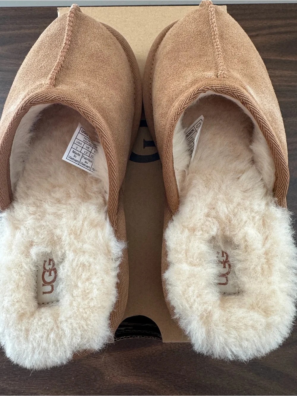 UGG Keegan Chestnut Suede Shearling Slide Slippers Kids Size 1 Cozy Comfort